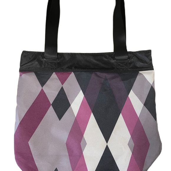 Nike Bag Womens Purple Black Training Purse Fitness Gym Tote Polyester EUC - Picture 2 of 5